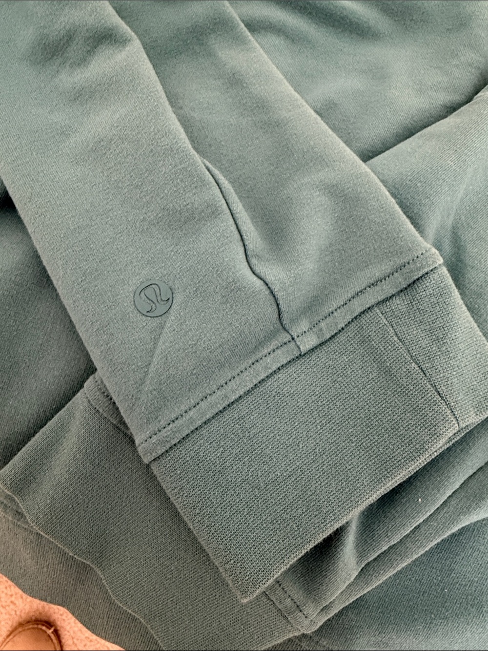 Men’s lululemon City Sweat Crew. Size L. Crest color. - Picture 3 of 4